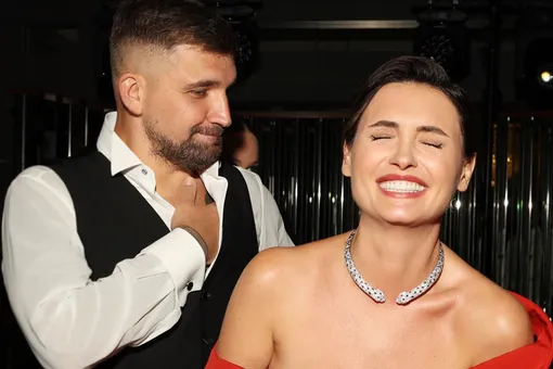 «Скажу честно, очень в этом возрасте хорошо и комфортно»: жена Басты показала, как отпраздновала 45-летие