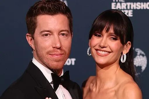 Звезда сериала «Дневники вампира» Нина Добрев разорвала помолвку с трехкратным олимпийским чемпионом