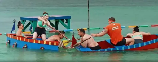 Ася Резник с напарниками победили Альбину Кабалину с партнерами Ася Резник с напарниками победили Альбину Кабалину с партнерами