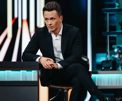 Илья Соболев каждое воскресенье выходит в эфир канала ТНТ в «Шоу Воли»