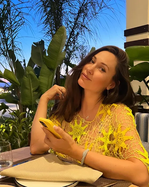 Елена Товстик пытается через суд оспорить брачный договор