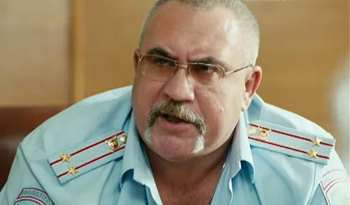 Сергей Букреев в сериале «Саша добрый, Саша злой»