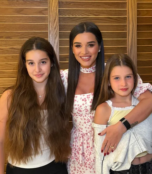 Ксения Бородина с детьми