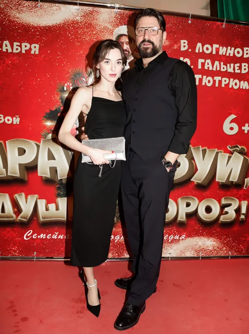 Мария Гуськова и Виктор Логинов на ковровой дорожке