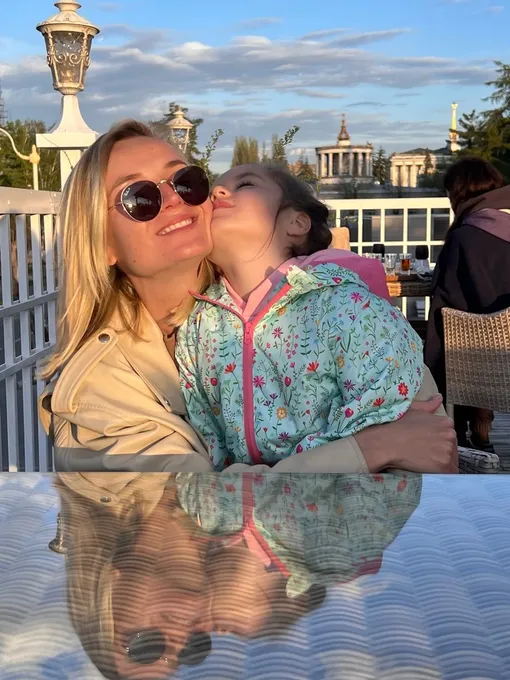 Полина Гагарина поздравила дочь