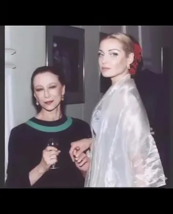 Нажми и смотри