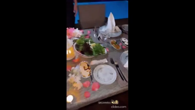 Нажми и смотри