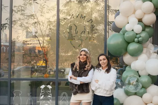 Митя Фомин, Алена Блин, Людмила Соколова, Максим Завидия на торжественном открытии премиум груминга Митя Фомин, Алена Блин, Людмила Соколова, Максим Завидия на торжественном открытии премиум груминга