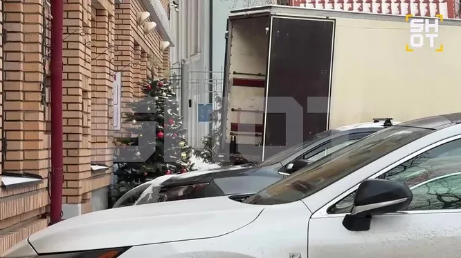 Нажми и смотри