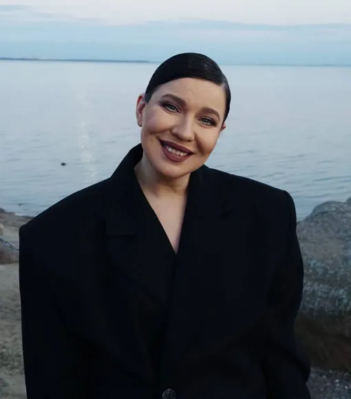 Певица Ёлка вышла замуж