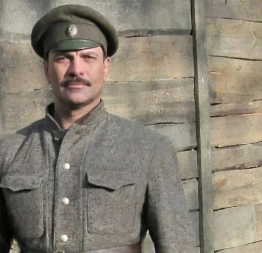 Владимир Алфёров в фильме «Солнечный удар» Владимир Алфёров в фильме «Солнечный удар»