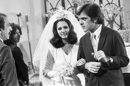 Джермано Фильо, Доринья Дюваль и Франсиско Милани в сериале «Каменные джунгли»