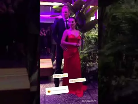 Нажми и смотри