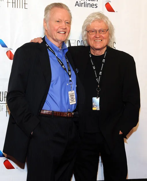 Джон Войт и Чип Тейлор (Джеймс Уэсли Войт)