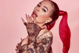 «Я прошла все круги ада!»: Инстасамка вставила импланты в ягодицы