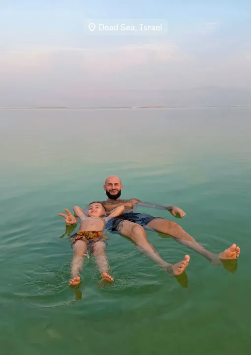 Джиган увез сына на море Джиган увез сына на море