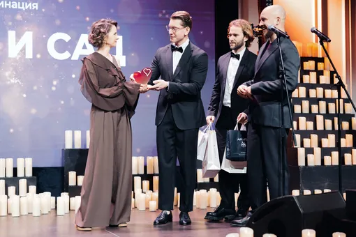 Елена Носова и Валентин Лобзенко, награждение номинации «Дача и сад»