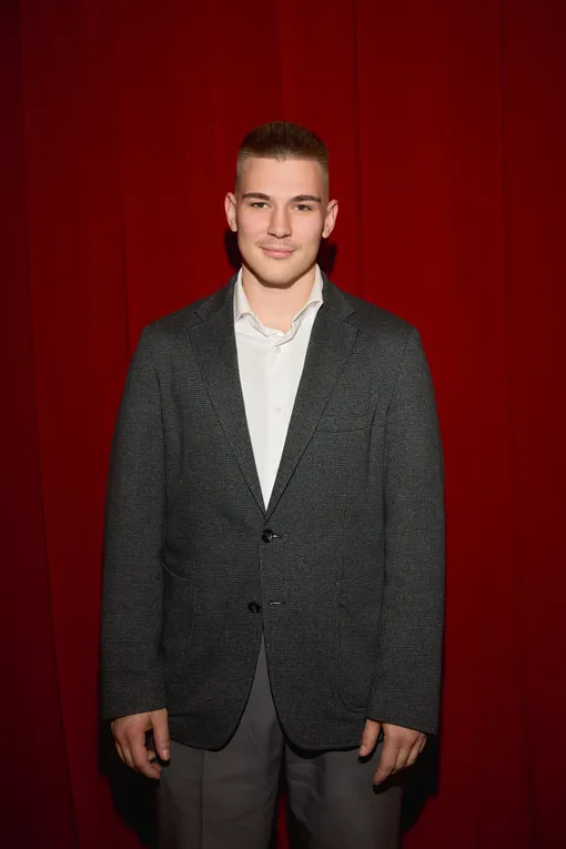 Сергей Петров