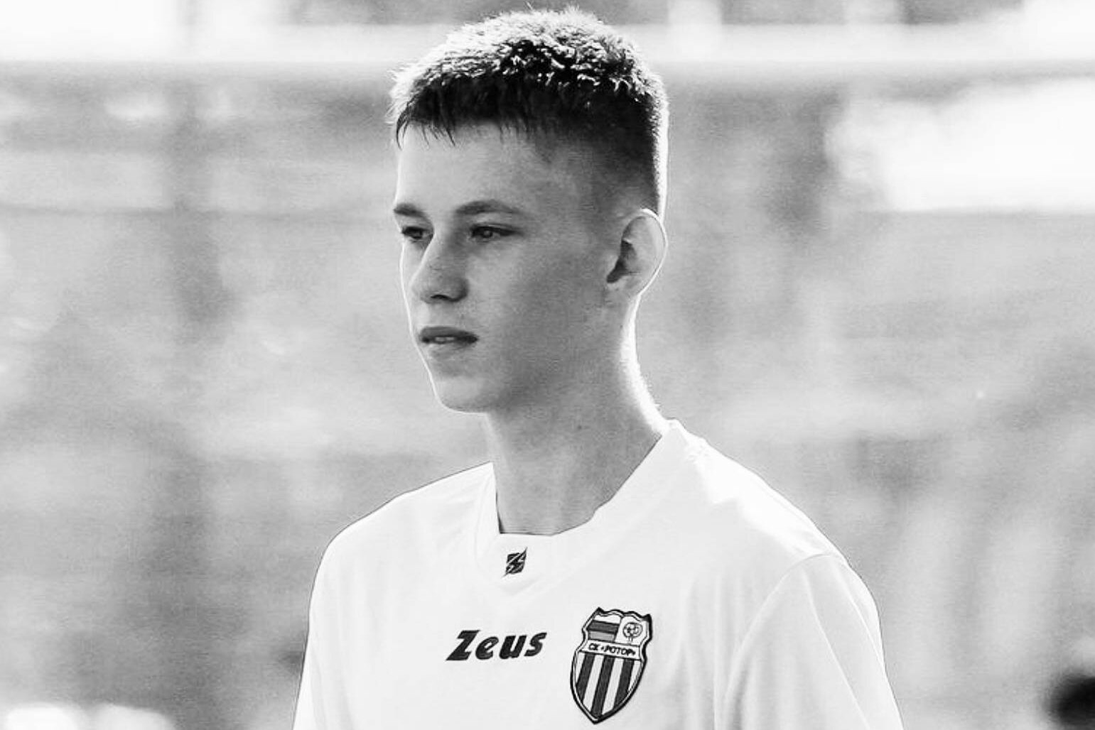 Скоропостижно скончался севший играть за компьютер 16-летний футболист «Ротора» Максим Семенов