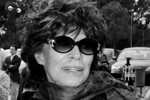 Зверски убита в доме престарелых актриса и певица Энкарнита Поло Зверски убита в доме престарелых актриса и певица Энкарнита Поло