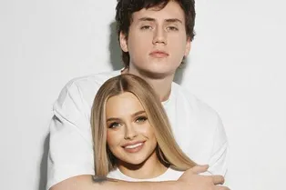 Жена певца Александра Ясюкевича и директор Давы рассекретила беременность Жена певца Александра Ясюкевича и директор Давы рассекретила беременность