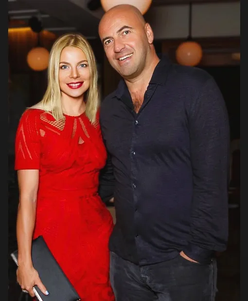 Ольга Рыжкова и ее бывший возлюбленный Ростислав Хаит Ольга Рыжкова и ее бывший возлюбленный Ростислав Хаит