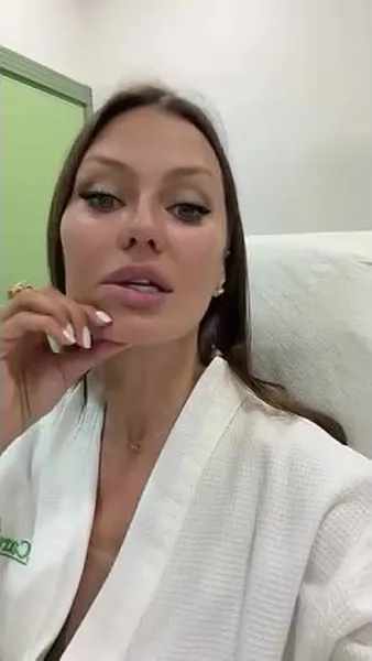 Нажми и смотри