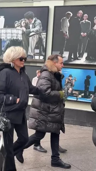 Нажми и смотри Нажми и смотри