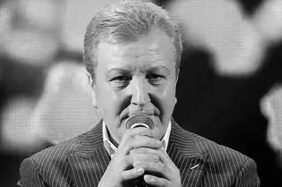 Погиб от удара током в бассейне певец и композитор Николай Янченко Погиб от удара током в бассейне певец и композитор Николай Янченко