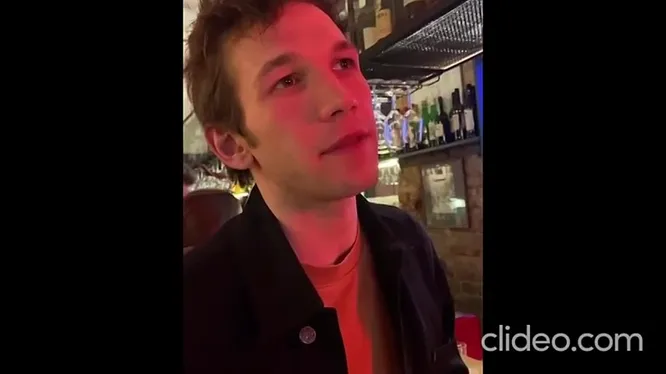 Нажми и смотри