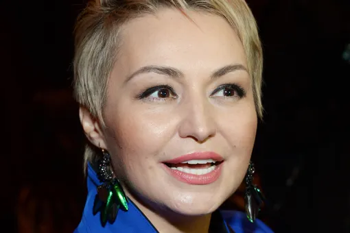 «Я рожала 17 часов. А муж боялся крови, поэтому стоял за дверью»: Катя Лель рассказала, как появилась на свет ее дочь «Я рожала 17 часов. А муж боялся крови, поэтому стоял за дверью»: Катя Лель рассказала, как появилась на свет ее дочь