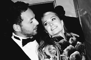 Пэрис Хилтон выходит замуж за швейцарского миллионера