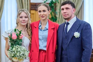 «Я волновалась, стоял ком в горле»: актриса Екатерина Моргунова появилась во Дворце бракосочетания №1 Москвы