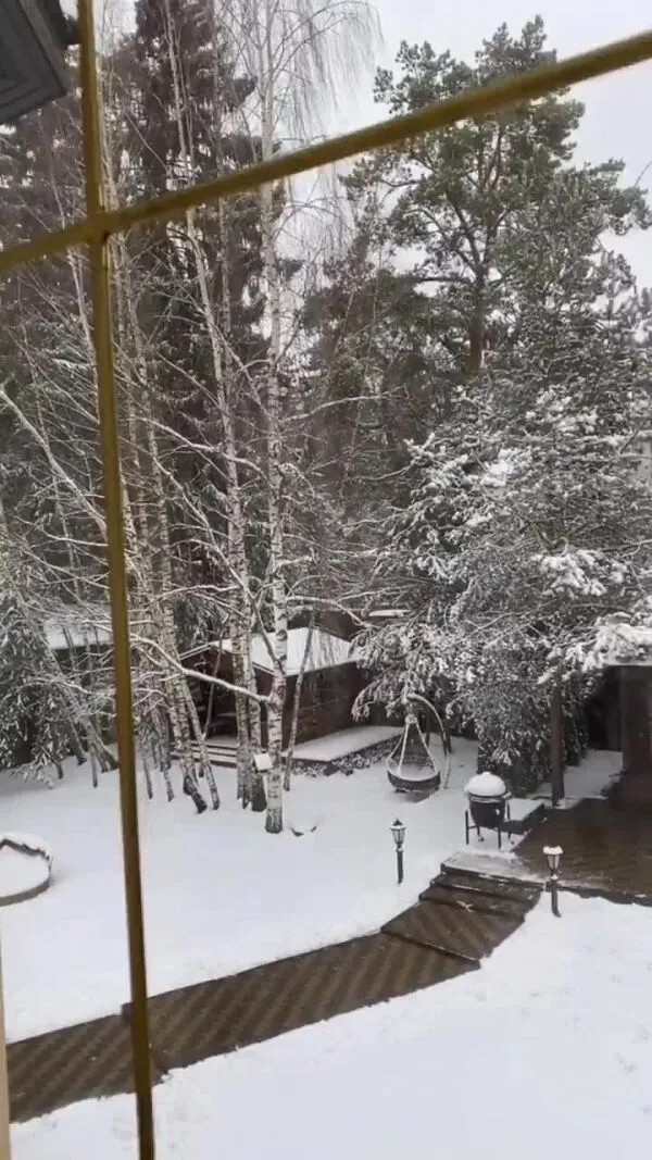 Нажми и смотри