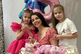 «Я всегда рядом, моя доченька»: Ольга Рапунцель нежно поздравила Василису с пятилетием «Я всегда рядом, моя доченька»: Ольга Рапунцель нежно поздравила Василису с пятилетием