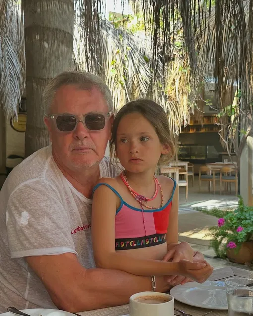 Юрий Мороз с дочерью Варварой Юрий Мороз с дочерью Варварой