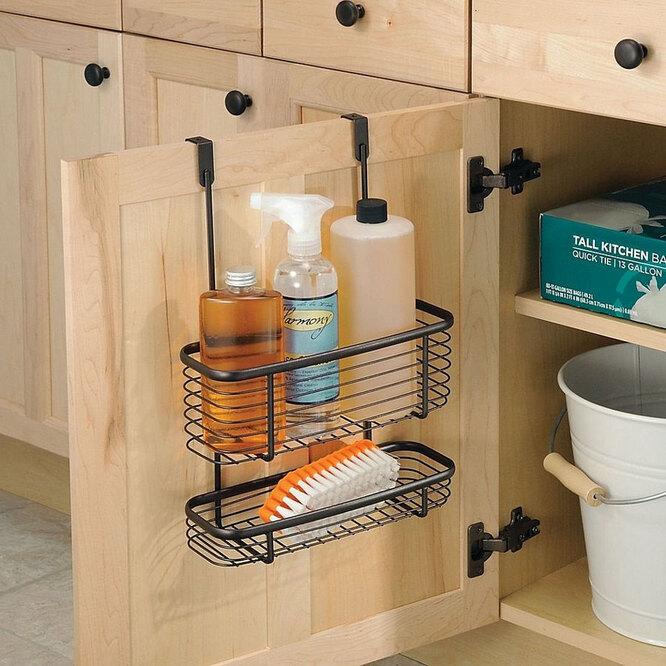 arrange kitchen utensils for efficient work in the kitchen