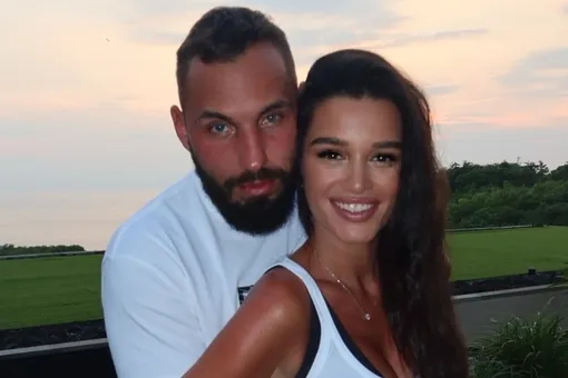 Муж Ксении Бородиной призвал наказать людей, участвующих в травле его падчерицы Муж Ксении Бородиной призвал наказать людей, участвующих в травле его падчерицы