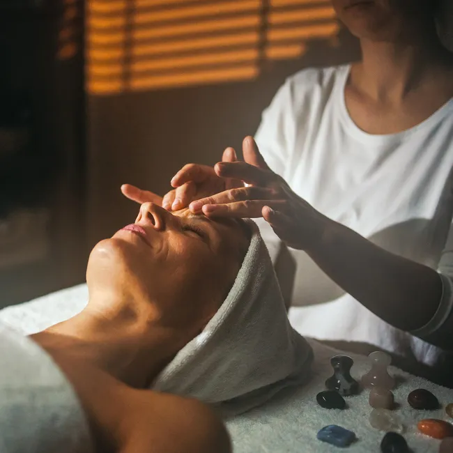 Хитокори, гигантские водоросли и матрица здорового тела: спа-процедуры, на которые стоит обратить внимание