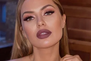 «Чтобы избежать разводов»: Виктория Боня показала мужчинам подарок для любовницы