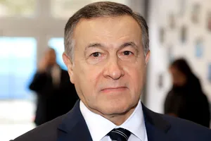 «В сомнительных компания не замешана»: молодая жена Араза Агаларова родила от него двоих сыновей