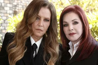 «Смерть сына стала для нее самым тяжелым испытанием»: мать Лизы-Марии Пресли призналась, что дочь говорила о суициде