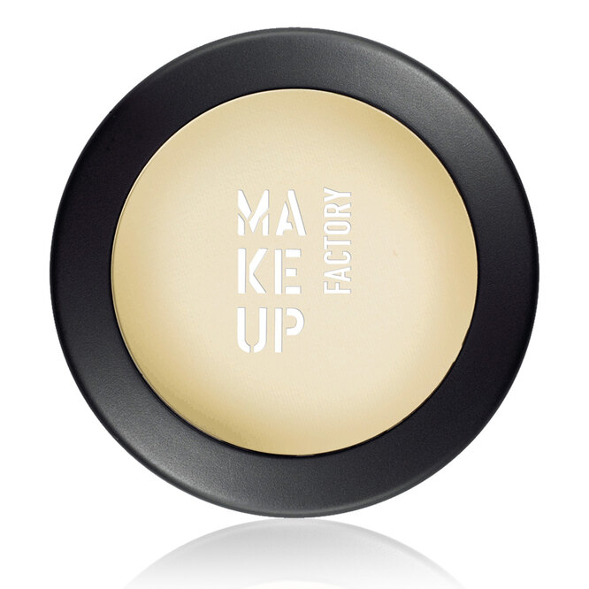 Основа под тени, Make Up Factory, 749 руб.