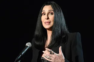 Болезнь Шер помешала ее концертам