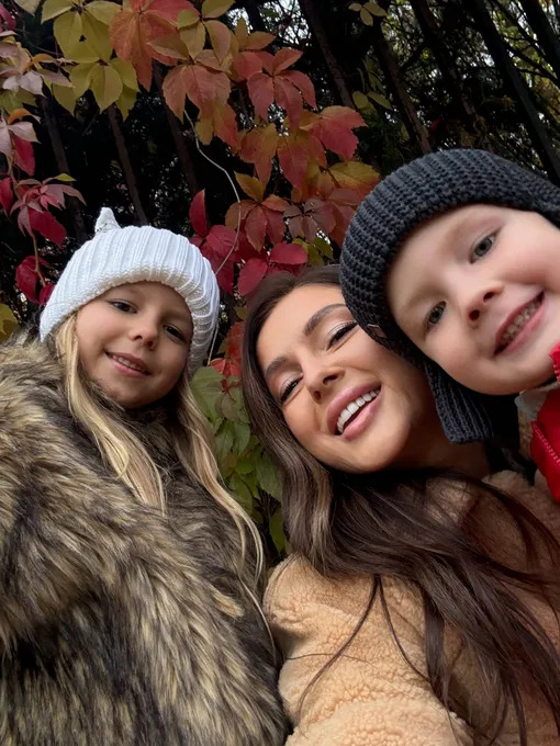 Нюша поздравила сына Нюша поздравила сына