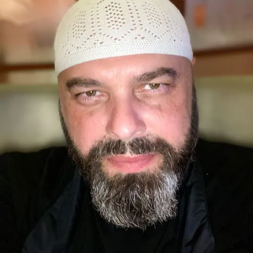 Многие артисты считают Максима Фадеев жестким продюсером... Максим Фадеев биография