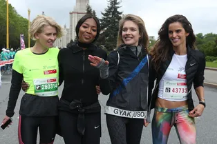 Наталья Водянова, Наоми Кэмпбелл и другие пробежали марафон «Бегущие сердца»