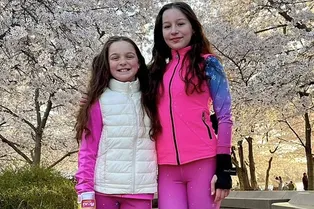 Авиакатастрофа в США оборвала жизни 14-летней фигуристки Эверли Ливингстон, ее младшей сестры, мамы и отца Авиакатастрофа в США оборвала жизни 14-летней фигуристки Эверли Ливингстон, ее младшей сестры, мамы и отца