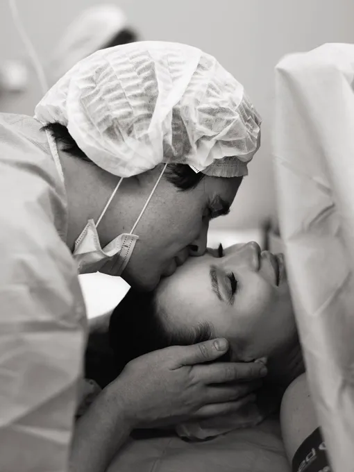 Лерчек родила четвертого ребенка 24 февраля