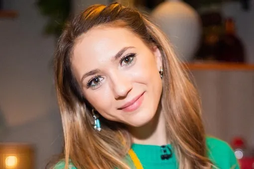 «Я, может, позорю его род»: Надя Джабраилова предложила бывшему мужу взять ее девичью фамилию «Я, может, позорю его род»: Надя Джабраилова предложила бывшему мужу взять ее девичью фамилию